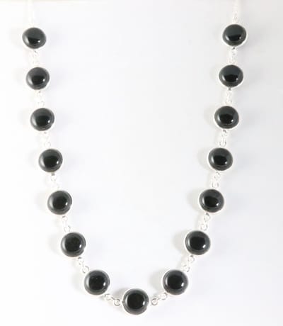 Zilveren collier met onyx