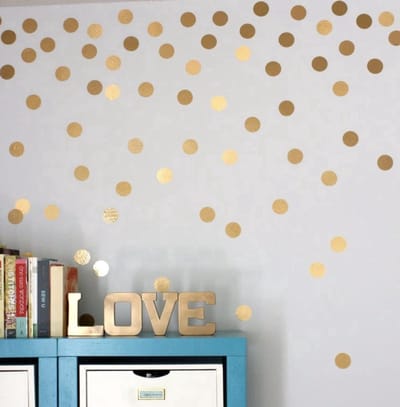 Go Go Gadget - "50x 4cm Gouden Dots Wanddecoratie~Muurstickers~Rondjes/Stippen~Slaapkamer/Babykamer/Kinderkamer~van Stickerkamer.nl"