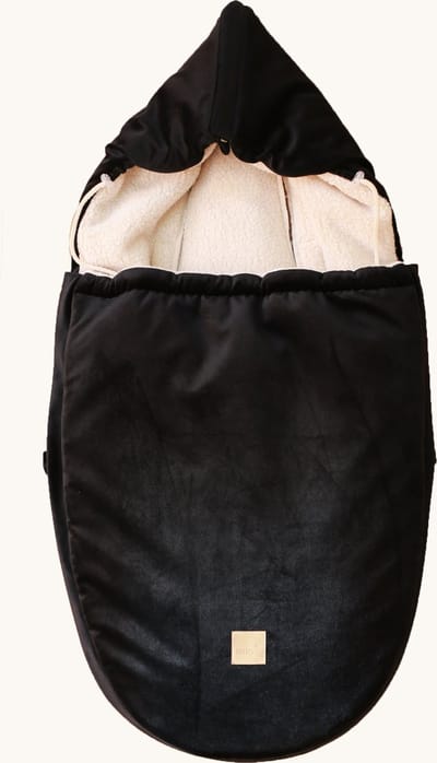 Babyly Velvet/Teddy Voetenzak Autostoel Zwart