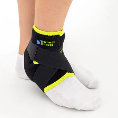 Reh4Mat Kinder Enkelbrace Figure-8 – Veterbrace - Enkelband Blessure - Enkelverzwikking - Waterproof - Geel Zwart - Maat 1