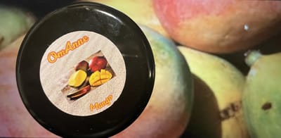 Gezicht scrub met Fijn Keltisch Zeezout en Mango 100 Gram Puur Natuur!! van OmAnne Prijs Inclusief verzending!!