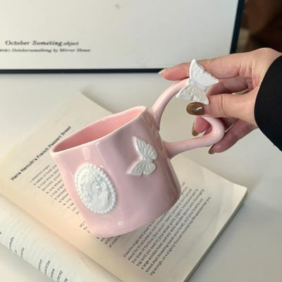 Tasse à eau faite à la main Reine Papillon Cadeaux Maison Tasses en céramique sous glaçure Tasses à café de bureau Tasses pour couple 180ML