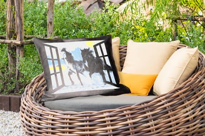 Buitenkussens - Paarden - Winter - Dieren - Natuur - Doorkijk - 60x40 cm - Weerbestendig