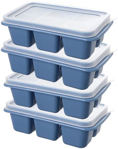 4 Stuks Mini-ijsblokjesvormpjes met deksels - IJsblokjesvormpjes met deksels - Kleine, gemakkelijk te verwijderen siliconen ijsblokjesvormpjes - Vierkante vormen met deksels - Perfect voor zelfgemaakte zomerdrankjes, bakvormen, vierkante taarten