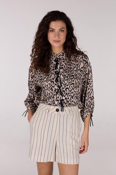 Jansen Amsterdam Robine Blouse Wa 798 3/4 Sleeve Bowdetails Dames - Jurken - Beige - Maat 38