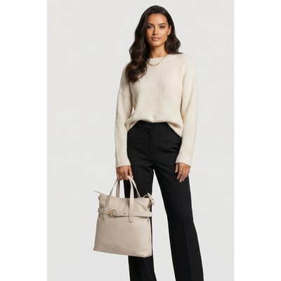 Coccinelle Large Leather Tote Bag In Cream Maat: OS | Handtassen Outlet | Dames | Wit