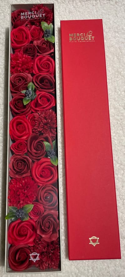 Zeepbloemen Extra Lange Doos Geschenk Set - Klassieke Rode Zeeprozen - Zeep Bloemen Rode Rozen - Cadeau Set - Zeeprozen - Zeep Rozen