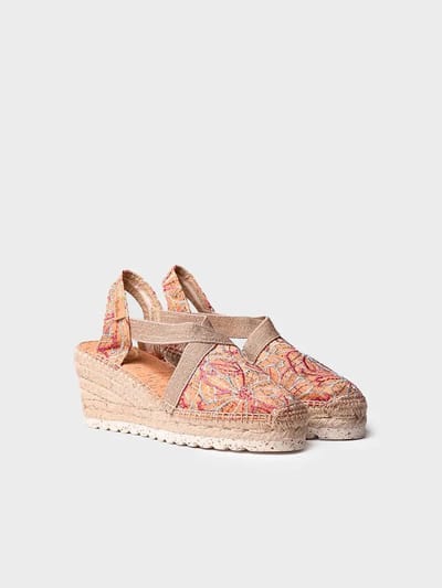 Geborduurde espadrille met middelhoge sleehak | TERRA-BI