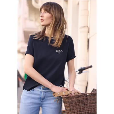 Basic Shirt met gedetailleerde print