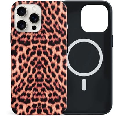 xoxo Wildhearts siliconen hoesje geschikt voor iPhone 15 Pro hoesje - Leopard Dream - Magnetisch telefoonhoesje - Magneet case - Kwalitatieve backcover - TPU materiaal - Tijgerprint - Luipaardprint - Dierenprint