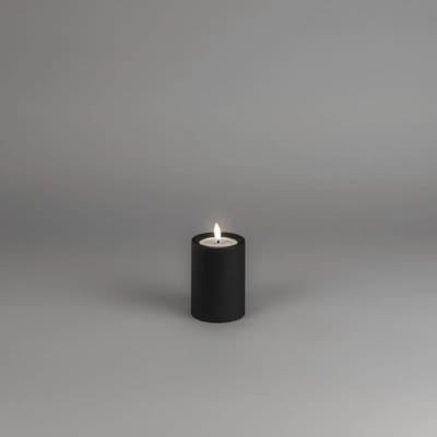 Konstsmide LED Kaars | Soft matzwart | On/off/6u timer | 10x7cm hxb | 2x AA batterij (excl) | Buiten gebruik