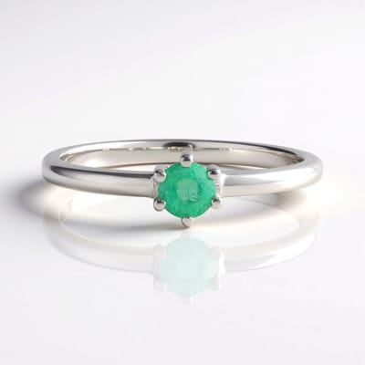 Cavill - Zilveren ring met Russische smaragd 0,257 ct - 925 Sterling zilver platina verguld - Rondgeslepen, elegante klauwzetting - Tijdloos sieraad