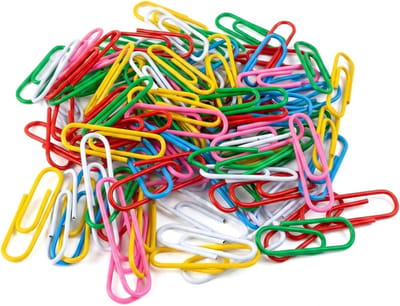 Kleurige Paperclips in Doos - 100 Stuks van 28mm voor Kantoor, School en Persoonlijk Gebruik, Diverse Kleuren