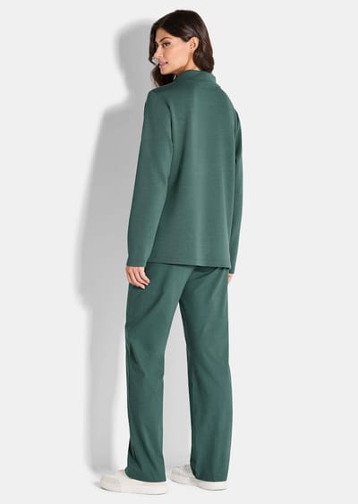 Vrijetijdsensemble van zacht modal - salie - Gr. 19 van Goldner Fashion