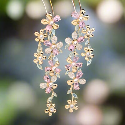Elegante Oorbellen met Bloemenpracht in Langwerpig Design