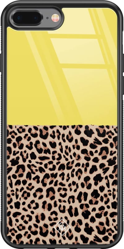 Casimoda® hoesje - Geschikt voor iPhone 8 Plus - Luipaard Geel - Luxe Hard Case Zwart - Backcover telefoonhoesje - Geel