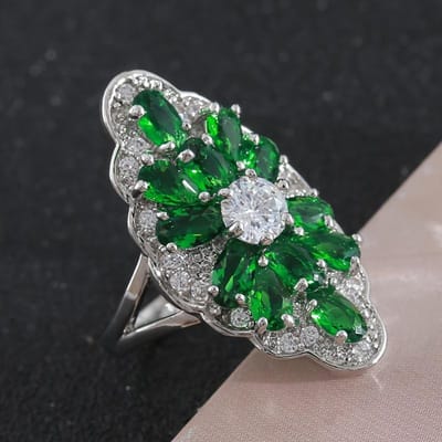 Bague de Fête Cocktail en Solde Fleur Zircone Cubique Cadeau Saint-Valentin Bijoux Mode Bagues de Luxe Pour Femmes & Amoureux 8 gray