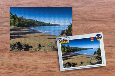 Puzzel Leeg strand en blauw water bij het Nationaal park Corcovado in Costa Rica - Legpuzzel - Puzzel 500 stukjes