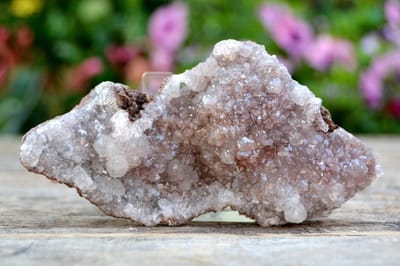 Hemimorfiet kristallen op matrix - 208 gram