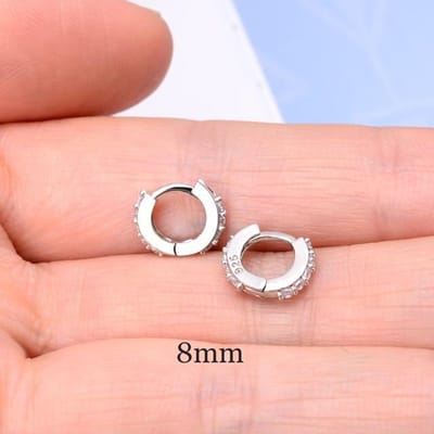 2 Stuks Regenboog Kleine Huggies Hoepeloorbellen Meisje Kleine Ringetjes Kraakbeen Kleine Helix Piercing Oorschelp Oorlel Tragus Cirkel Mannen Hoepels white