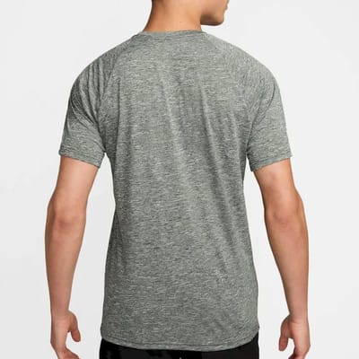 NIKE SWIMM - hydroguard - Strandshirt heren - Grijs