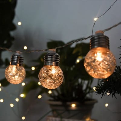 Lichtsnoer buiten 'Diamond' - 20 lampen - ca. 3 meter lang - Warm wit licht (2700K) - IP65 - 8 lichtstanden - Diamantvormige lampen - Buitenlampen op zonne-energie