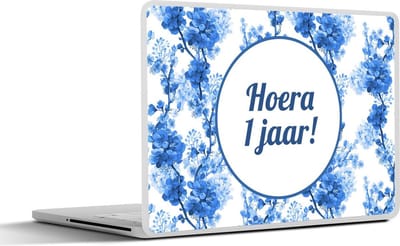 Laptop sticker - 14 inch - Verjaardag - 1 Jaar - Quote - Blauw - 32x5x23x5cm - Laptopstickers - Laptop skin - Cover
