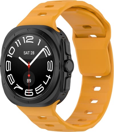 By Qubix - Compatible Samsung bandje - Solid Sportband - Oker - Geschikt voor Samsung Galaxy Watch Ultra / Ultra 2 - 47mm