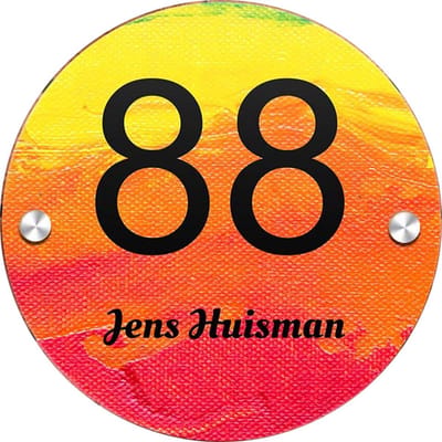 Rond plexiglas huisnummerbordje 20cm en 5mm dikte. Model nr 2039. Huisnummerbord, naambordje voordeur, naambordjes, huisnummer bordje, naambordje huis, huisnummerbordjes, naambord, naam bordjes, naamplaatje, naamborden, unieke naambordjes voordeur
