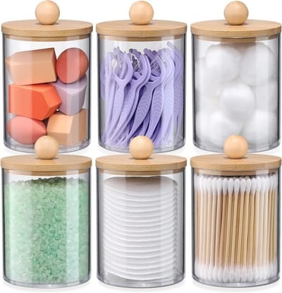 Set van 6 Katoenen Pad Houder met Bamboe Deksel en 10 oz Acryl Q-tip Houder voor Badkamer, Ideaal voor Wattenstaafjes en Katoenen Schijfjes, Compacte Organisator voor Vanity en Badkameraccessoires