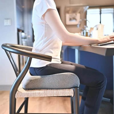 Solfit - Ergonomisch Zitkussen - Memory Foam - Steissbeenkussen - Zitcomfort - Bureaukussen - MAXICOMFORT