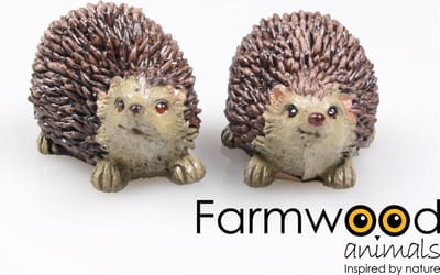 Farmwood Kleine bruine egel voor sfeervolle tuin- en woondecoratie.