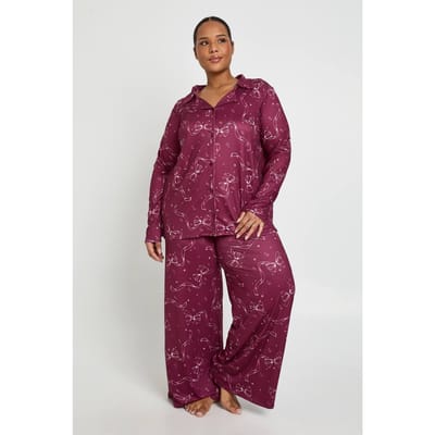 boohoo Dames Plus Boogprint Overhemd met Lange Mouwen & Broekpyjama Set | Bordeaux Rood | Maat: 44