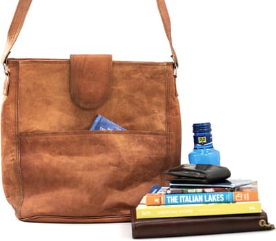Hobotas Damestas Crossbody Leren Tas 26 x 26 x 11 cm - Schoudertas – Urban Chique- Handgemaakt - Siracusa 13 inch Verstelbare Riem - ECHT LEER Cognac Bruin Model 990