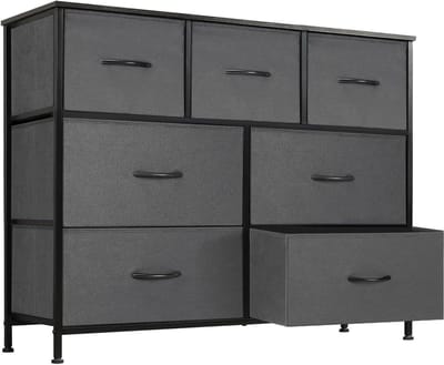 Commode / Brede Ladekast met 7 Stoffen Laden – 100 × 30 × 77 cm – TV-meubel & Opbergkast voor Slaapkamer en Woonkamer – Metalen Frame – Grijs, HMTM-SC-7D-GR