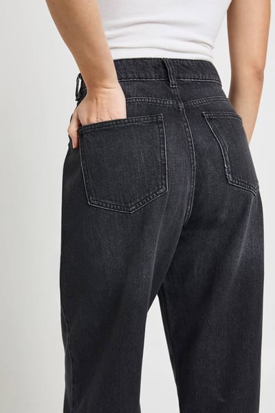 boohoo Dames Basics Hoge Taille Mom Jeans | Washed Black | Maat: 6/30L
