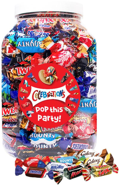 Mars Celebrations mega chocolademix met opschrift "Pop this party!" - chocolade van Twix, Snickers, Mars, Bounty, Maltesers, MilkyWay & Galaxy - 1200g