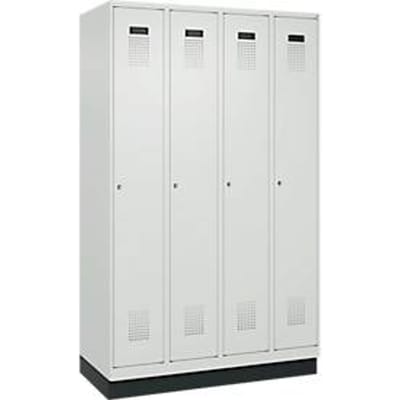 C+P Evolo Plus garderobekast, 4 vakken, 300 mm vakbreedte, met plint, rechts scharnierend, B 1200 x D 500 x H 1950 mm, cilinder, lichtgrijs/lichtgrijs