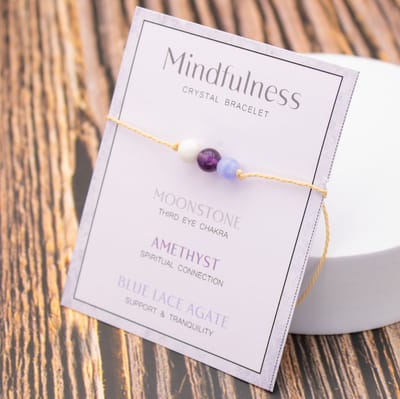 Bixorp "Mindfulness" Cadeau Armband - Edelsteen Armbandje op kaartje - Maansteen, Amethist & Lace Agaat