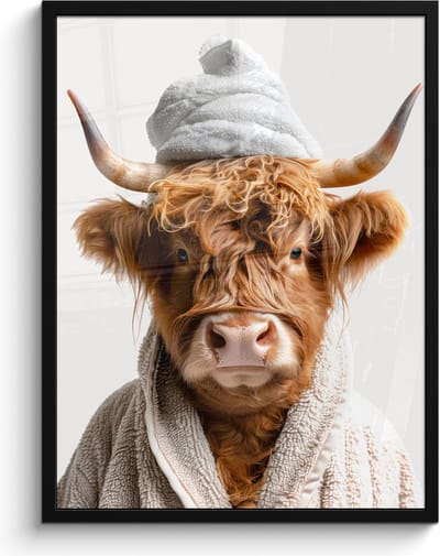 Poster in lijst - Fotolijst 60x80 cm - Posters - Schotse hooglander - Badjas - Koe - Dieren - Posterlijst zwart - Wanddecoratie badkamer - Muurdecoratie WC - Decoratieve accessoires - Toilet muur decoratie