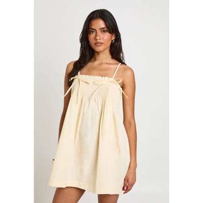 boohoo Dames Mini Gesmokte Jurk Met Gerimpeld Detail | Citroen | Maat: 38
