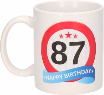 Beallatio Decorations - 87 jaar Verjaardag koffiemok - cadeau beker - stopbord print met happy birthday - 300 ml - keramiek - wit