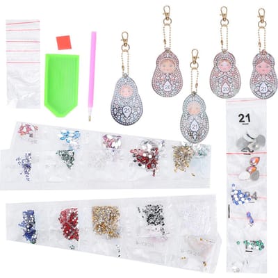 5 stuks Sleutelhanger Diamantschilderen Matroesjka Pop Patroon DIY Hars Sleutelhanger Bagage Hangers white