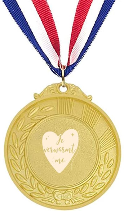 Akyol - je verwarmt me medaille goudkleuring - Liefde - familie - cadeau