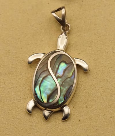 Sterling zilveren hanger schildpad met gekleurde schild - 925 zilver hanger mooie zeedier - zilveren hanger schildpad - cadeau tip moederdag, verjaardag, kerst, sinterklaas - bedel voor ketting schildpad