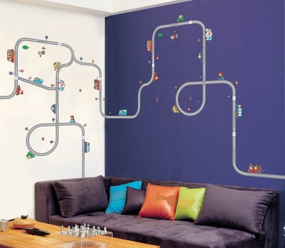 Decoratieve muurstickers met miniatuurtreintjes