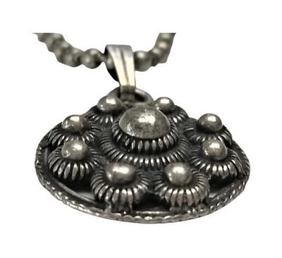 Zeeuws Meisje - Hangertje Zeeuws knoopje 18 mm met bolletjesketting, zwaar verzilverd Hanger