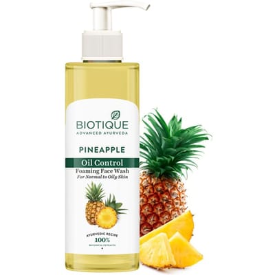 Nettoyant Moussant Visage Ananas Biotique 200ml – Contrôle du Sébum, Hydrate la Peau, Unifie le Teint, 100% Naturel pour Peaux Grasses & Sèches beige