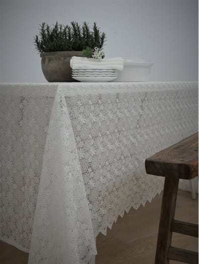 Tafellaken | Margaret - Geborduurd Kant - Gebroken Wit - Vintage Bloemenpatroon - 180x180 cm - Pimlico