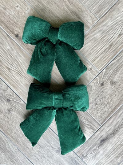 2 Ornaments Padded Bow Fabric Green 29cm